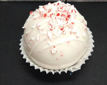 Load image into Gallery viewer, Peppermint w/peppermint cocoa

